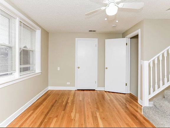 4th image of 9121 Laramie Ave