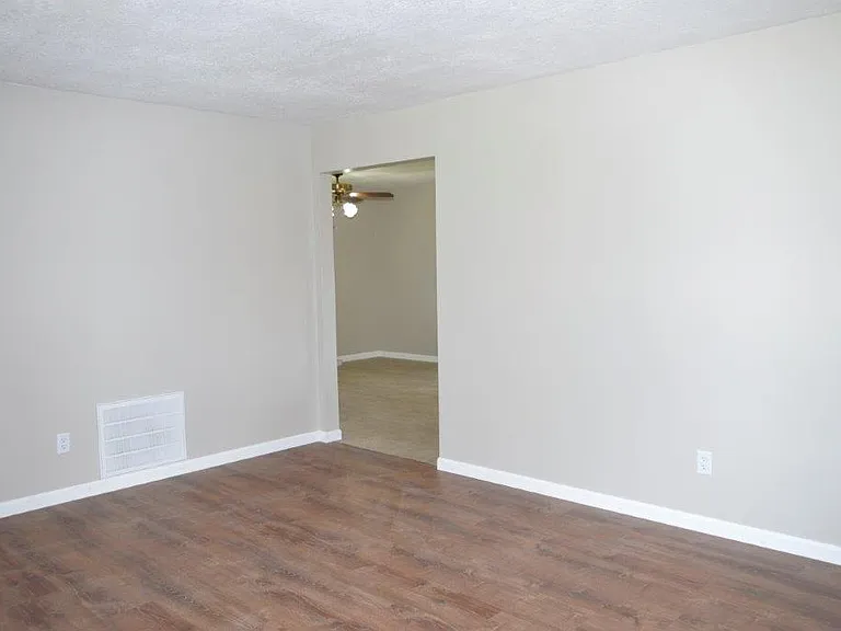 16818 Coldwater Rd — Photo 13
