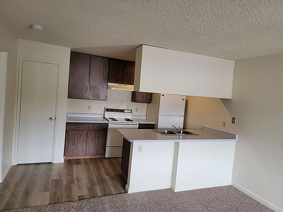5th image of 4210 Main St APT 14