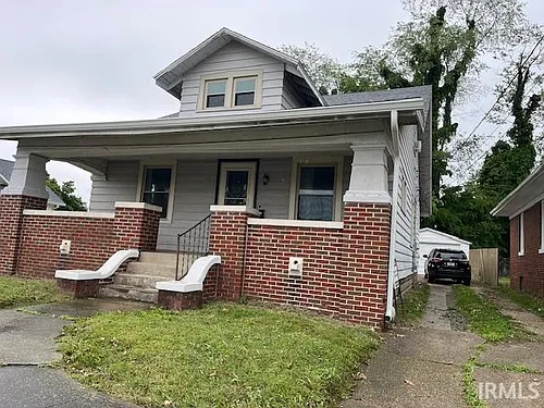 210 S Weinbach Ave Photo 1