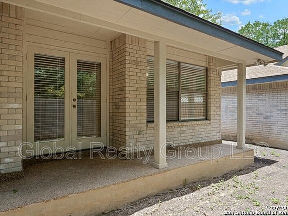 5th image of 118 Golden Way
