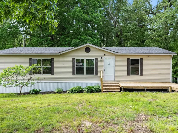 23 Flowering Dogwood Dr, Candler, NC 28715