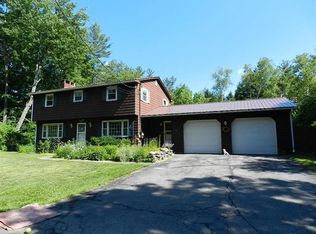 34 Carter St, Norway, ME 04268