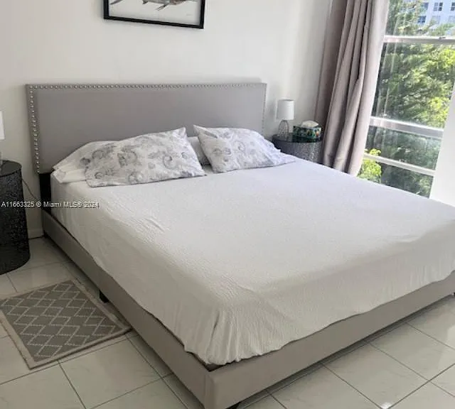 17570 Atlantic Blvd #401 — Photo 12