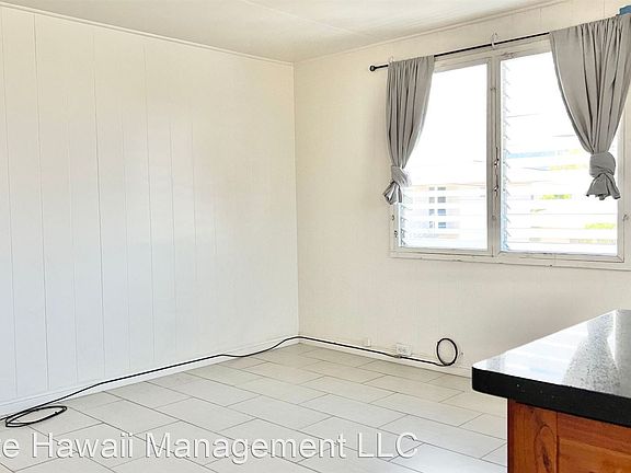 4th image of 780 Punahou St APT 4