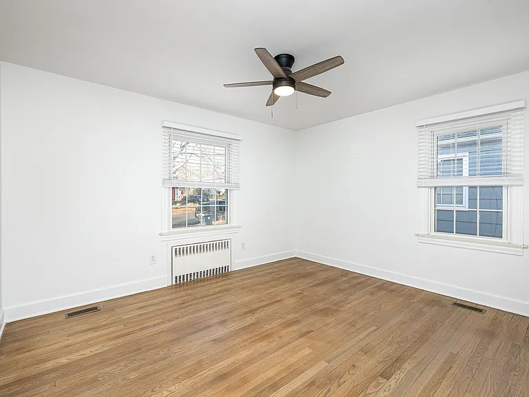 1012 Miner St — Photo 18