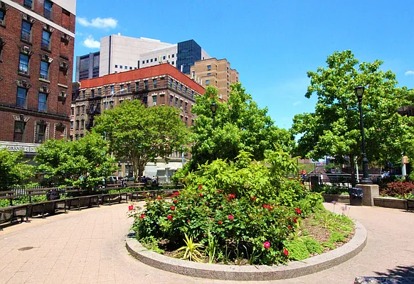 Rented by Alpha Properties NYC I LLC | media 23