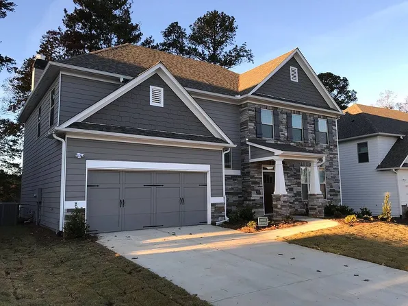 947 Halletts Peak Pl, Lawrenceville, GA 30044