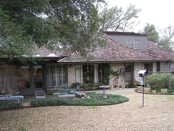 flag stone walks and patio