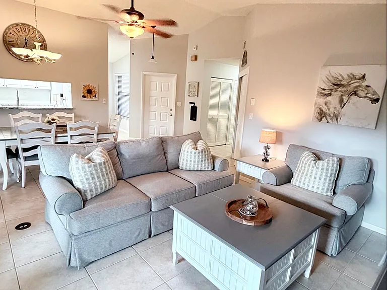 2555 Bedford Mews Dr — Photo 7