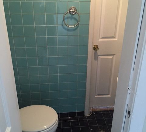 secondary bathroom