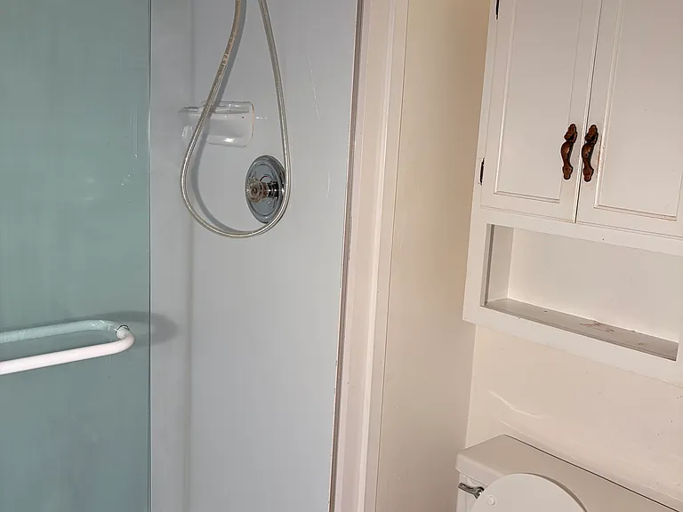 5403 Chateau Dr — Photo 13