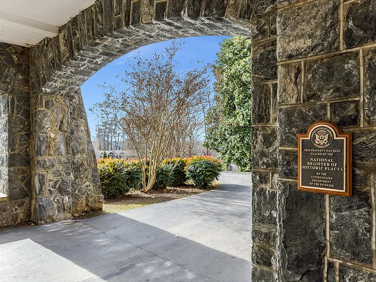 Kenilworth Inn — Photo 8