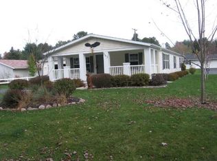 543 N Bond St, Eagle River, WI 54521
