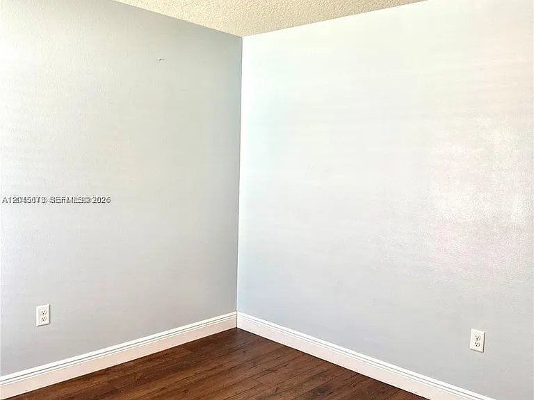 4900 NW Ironton Ave — Photo 12