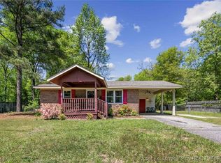 422 Porter Rd, Hope Mills, NC 28348