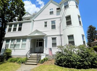 12 Muirhead St #2R, Quincy, MA 02170