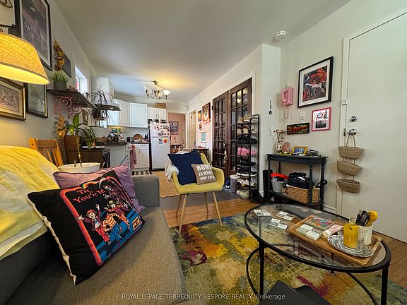 3rd image of 19 Lewis St #2