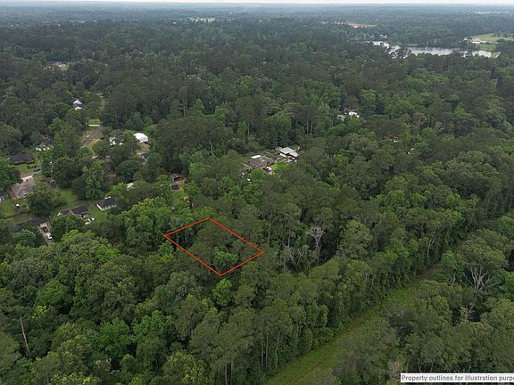4th image of Royal Springs Rd