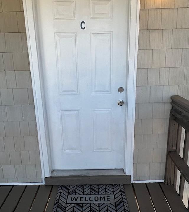 ENTRANCE DOOR