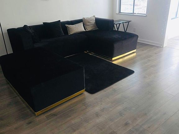 4th image of 3019 Wingate Way