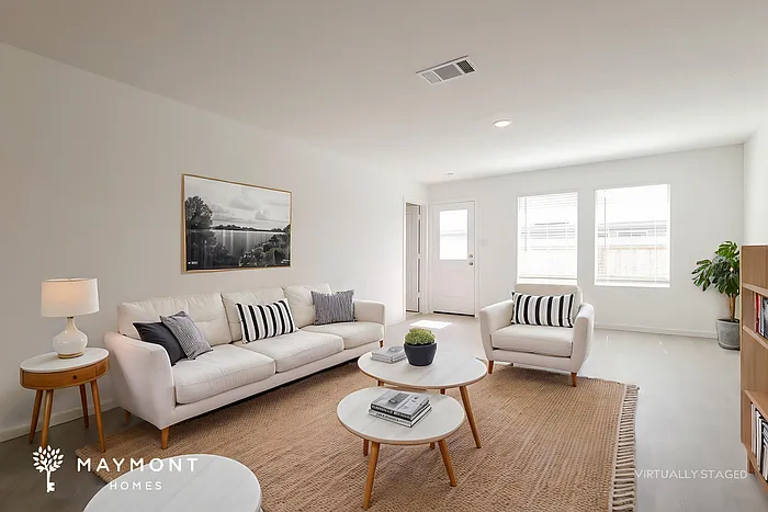 4 bed, 2.0 bath, 1600 sqft, $1,888 — Photo 4