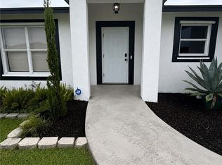 157 Dabou Loop, Belle Glade, FL 33430