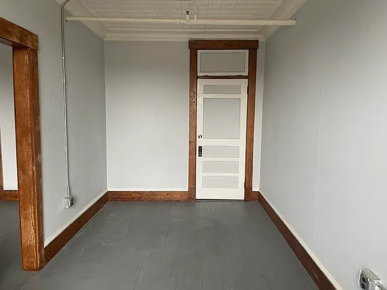 43 Central St #12 — Photo 7