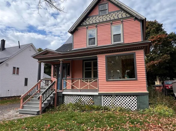433 Pewabic St, Laurium, MI 49913