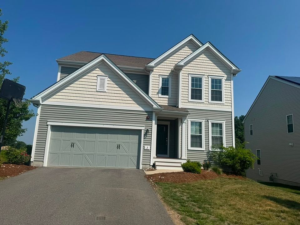 1st image of 7 Walnut Way