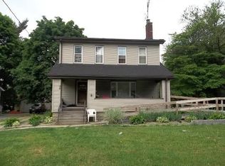 36 Summit Ave, Niles, OH 44446