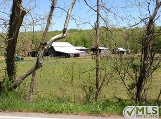 1956 Yellow Ck Rd, Dickson, TN 37055