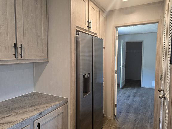 4th image of 53 S East Dr #53
