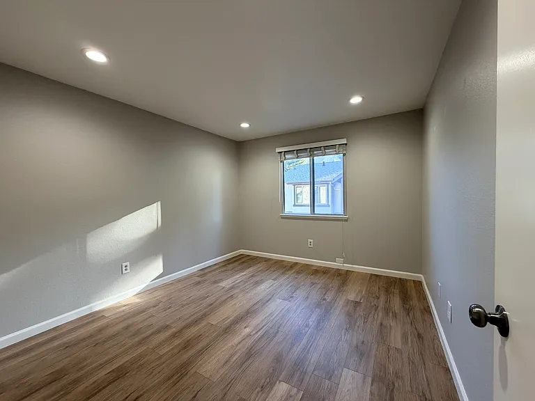 36075 Vallee Ter — Photo 18