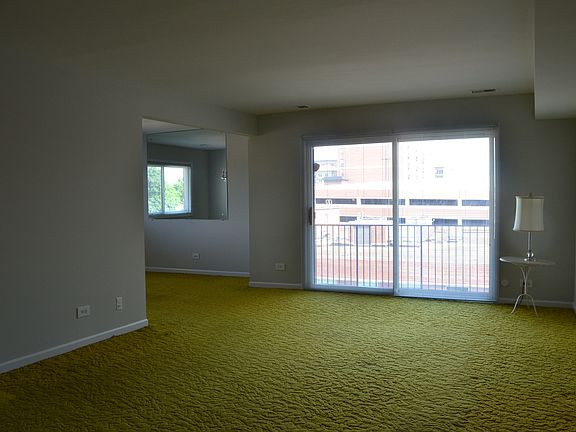 3rd image of 100 S Vail Ave APT 405
