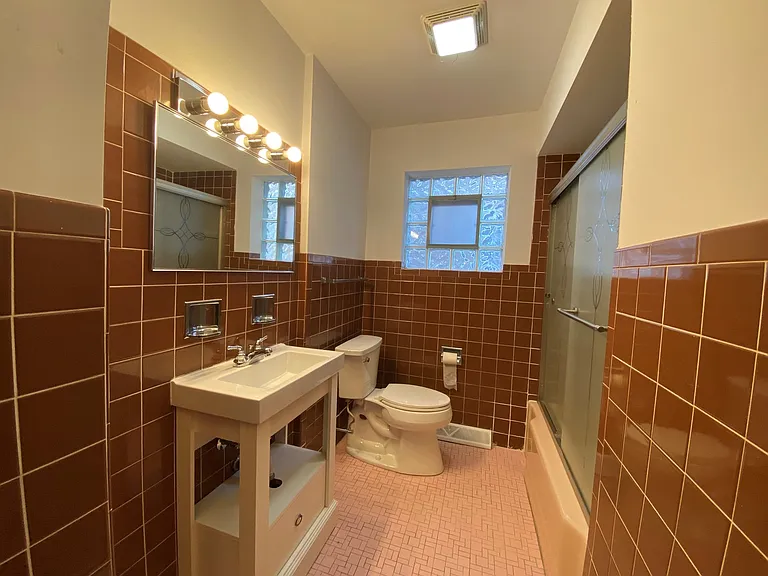 6078 N Troy St — Photo 16
