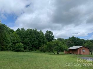 1325 Peachtree Rd, Charlotte, NC 28216
