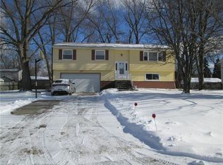 1421 Roosevelt Ave, Brunswick, OH