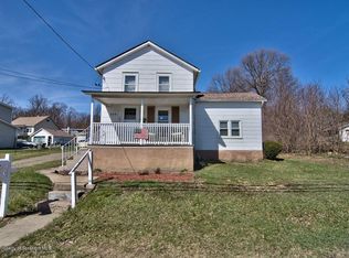 325 Lidy Rd, Dupont, PA 18641