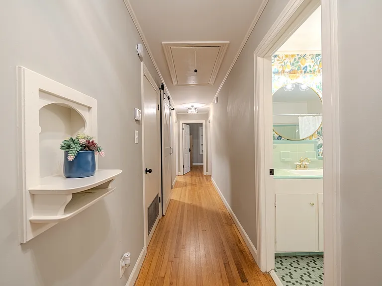 809 N Washington Ave — Photo 32