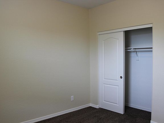 4th image of 25161 W Carson Ct