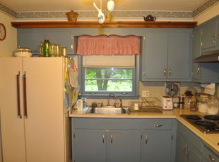 18 Highfield Rd, Flanders, NJ 07836