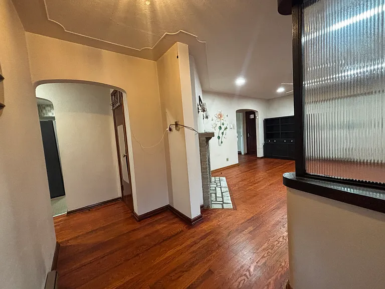 85 Patten Dr #1 — Photo 15