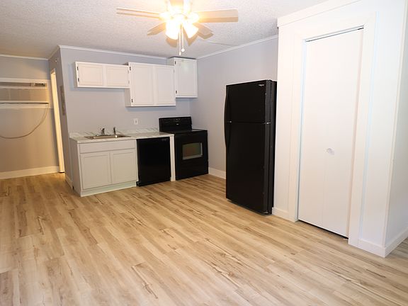 5th image of 21 Larue St #11