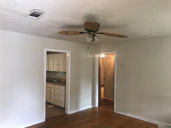 3rd image of 1200 Sharondale St
