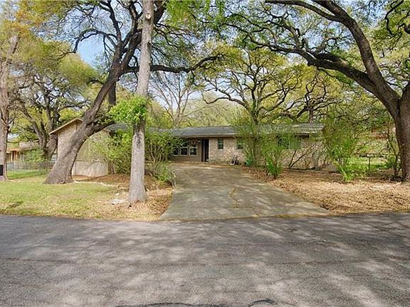 4th image of 11401 Whitewing Ave