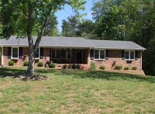 705 Mount Vernon Rd, Greer, SC 29651