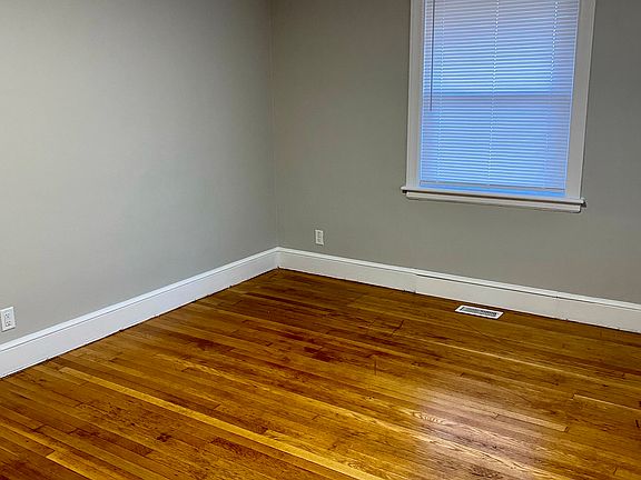 5th image of 1516 Rivermont Hts #B