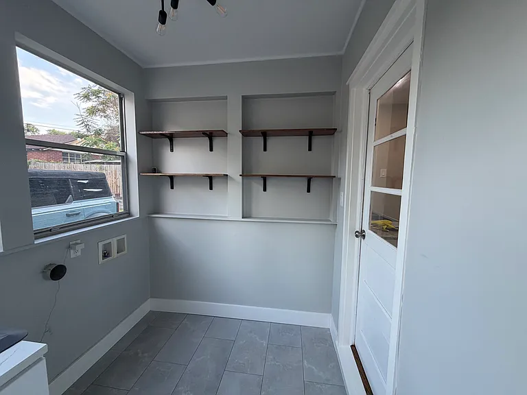 1767 Kissingbower Rd — Photo 23
