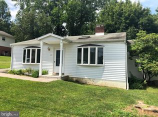 28 Elm St, Coatesville, PA 19320